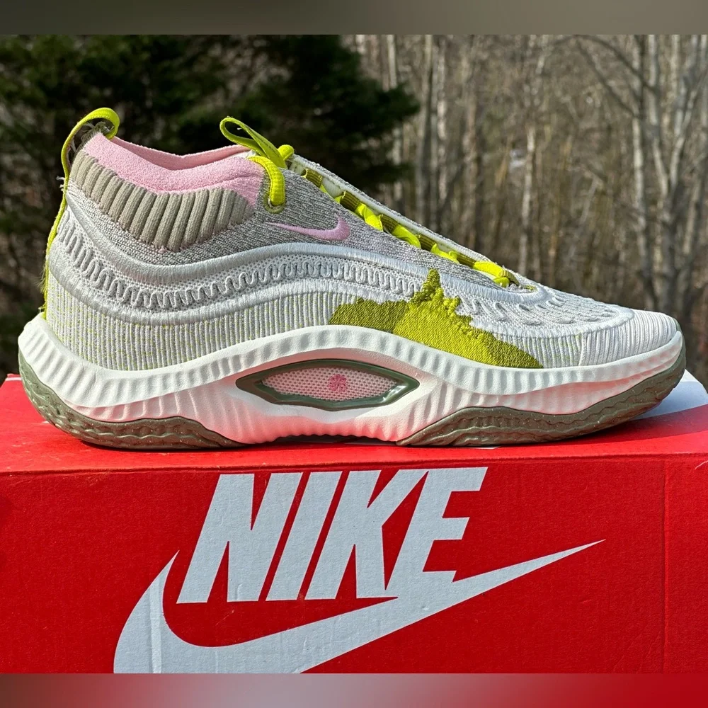 Nike Cosmic Unity Gray Casual Basketball Streetwear Sneaker - Womens US 9.5 NEW